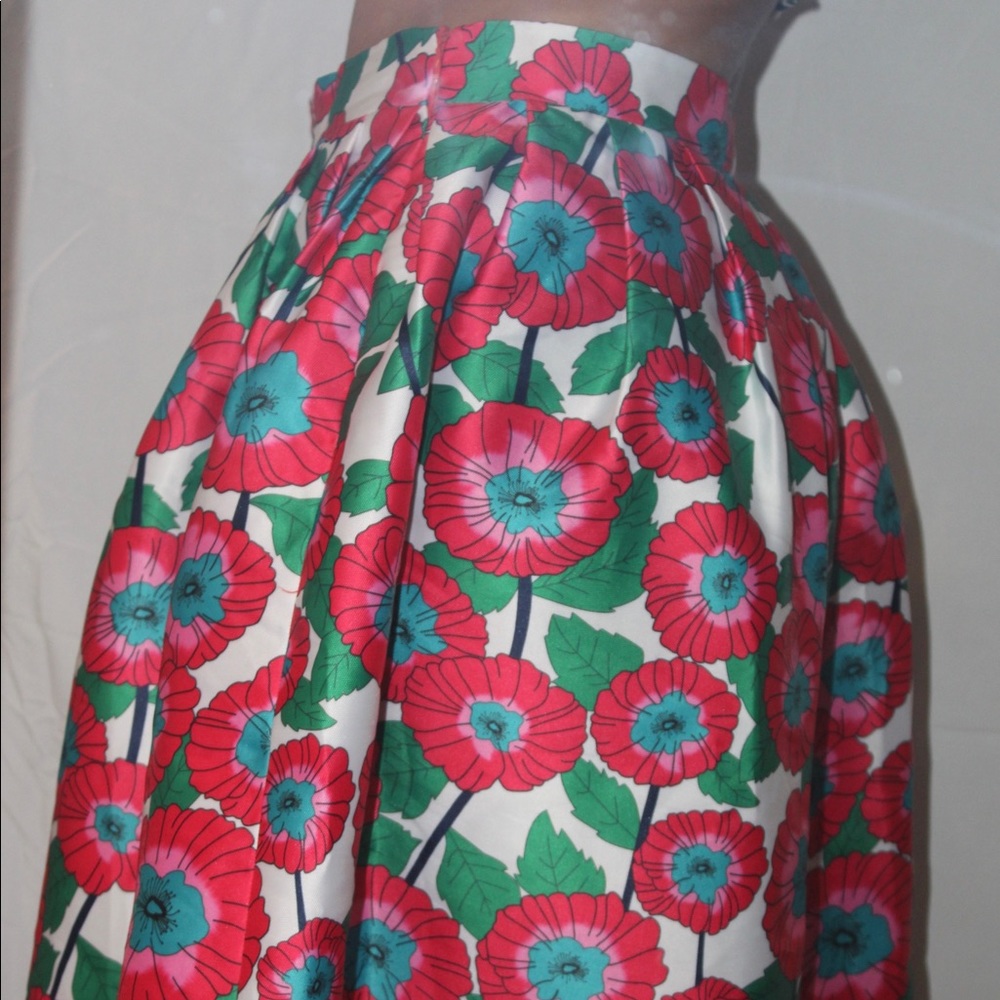 Flower skirts